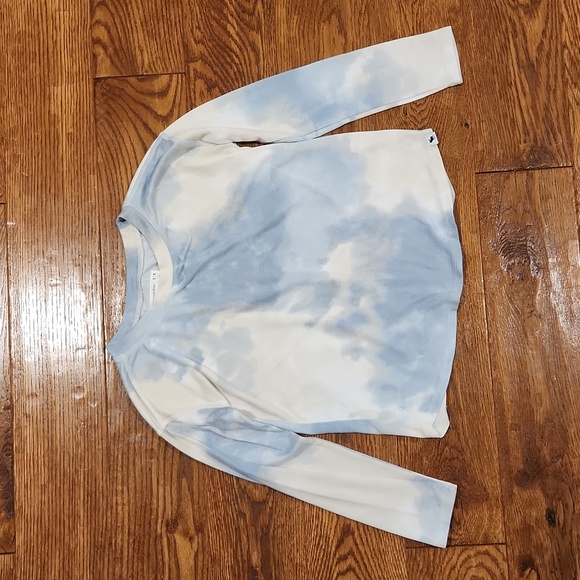 Abercrombie Air Knit Sweater - Picture 1 of 1